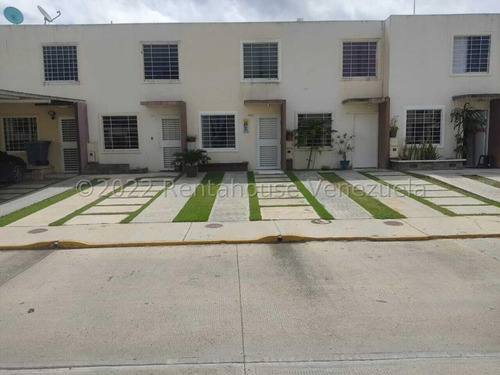 Imagen 28 de 30 de *!# Divina Casa En Venta En Terrazas De La Ensenada Barquisimeto ++ # 23-22410 Marydoll Mogollón- Renta House- 0424-226-45-39 (mm)