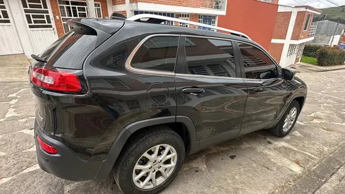 Jeep Cherokee Longitude