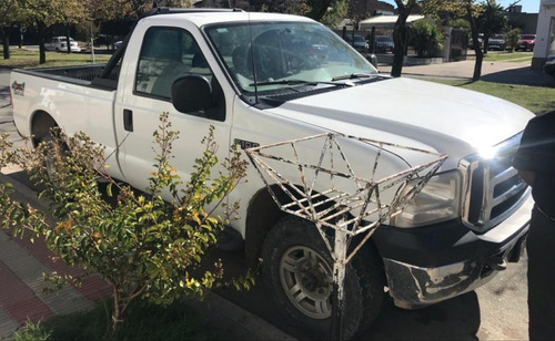 Ford F-100 2011 3.9 Cab. Simple Xlt 4x4