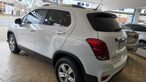 Imagen 3 de 8 de Chevrolet Tracker 2017 1.8 Ltz