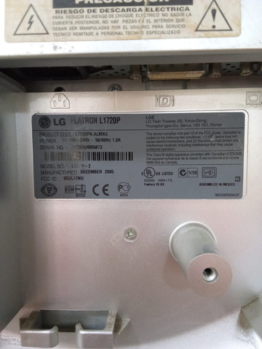 Monitor De Pc De 7 Pulgadas LG Para Respuesta O Reparar (Usado)