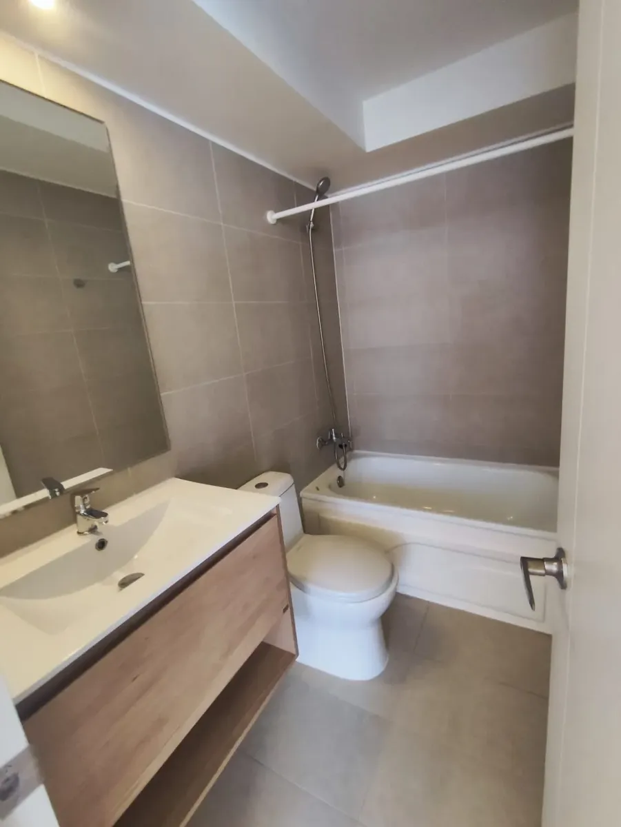 Imagen 4 de 19 de Arriendo Departamento 1d 1b Toro Mazote 150 Est Central