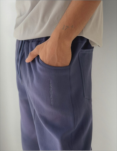 Pantalón Isu Chupín Algodón Frizado Hombre