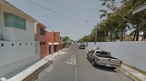 Vendo Casa En La Floresta-ver