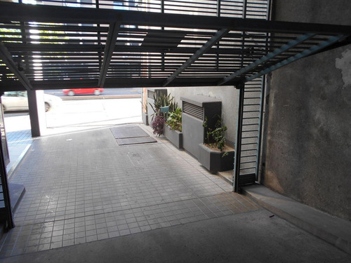 Imagen 14 de 17 de Inversión Super Inversión Cochera En Venta Córdoba, Colón Al 1500 En Edificio