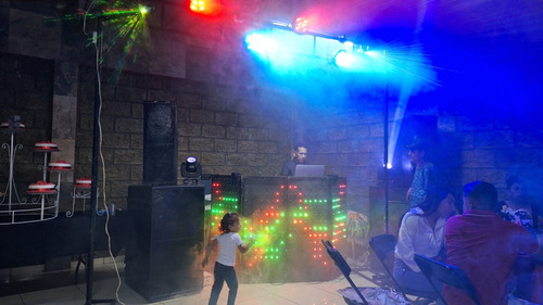 Sonido, Iluminacion Para Hacer De Tu Evento Especial