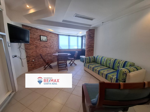 Apartamento En Venta De 40 M² Tipo Estudio Con Puesto De Lancha En Marina Edificio Gran Marina Tucacas