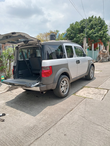 Honda Element Con Título Y Pedimento 4 Cilindros, Automática