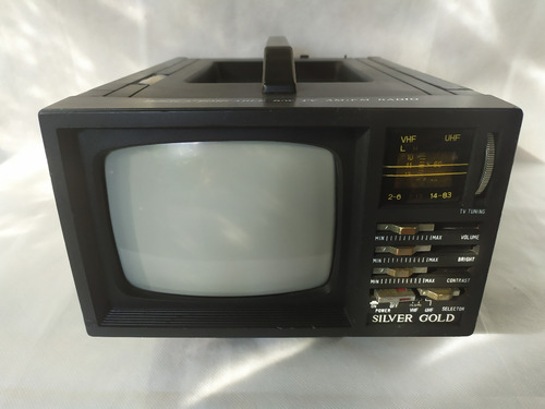 Antiga Tv 5 P&b C/ Radio. (Usado)