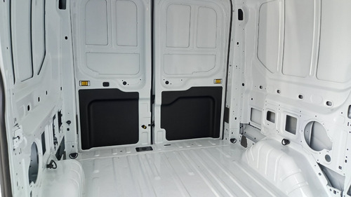 Imagen 11 de 15 de Ford Transit Furgon Largo