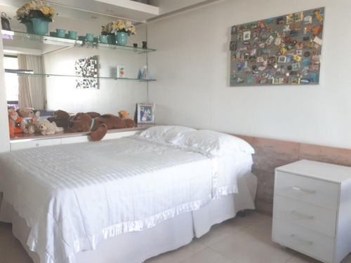 Imagem 12 de 30 de Apartamento À Venda, 275 M² Por R$ 1.200.000,00 - Tamarineira - Recife/pe - Ap1117