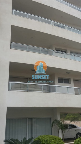 Punta Del Este Aidy Grill Apartamento De 2 Dorm. Balcon Con Parrillero Propio - Ref: 253
