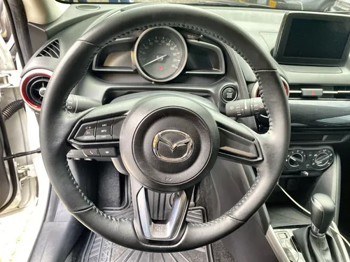 Mazda 2 1.5 Touring