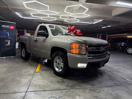 Chevrolet Cheyenne 5.3 2500 Cab Ext B 4x4 Mt