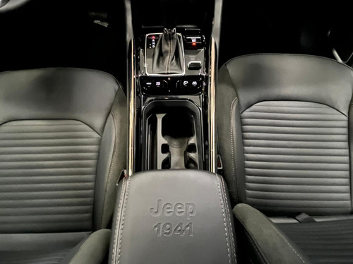 Jeep Commander 1.3 T270 Limited 4X2 At6