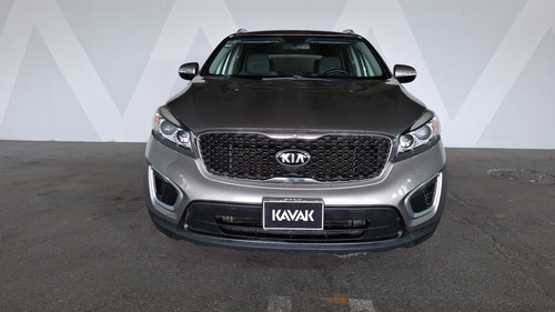 Kia Sorento 2.4 Lx At