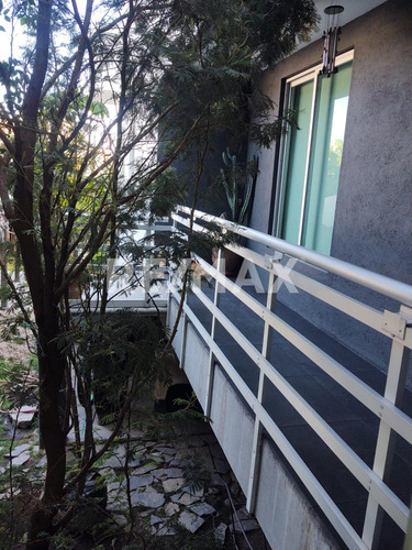 Casa En Venta En Privada Juriquilla