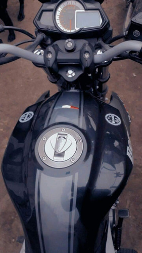 Imagen 2 de 5 de Benelli Tnt 15