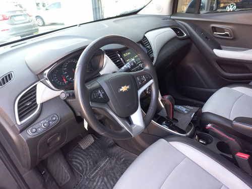 Imagen 10 de 16 de Chevrolet Tracker Premier Awd + #dm