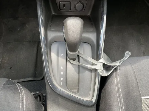 Chevrolet Onix 1.0 Lt