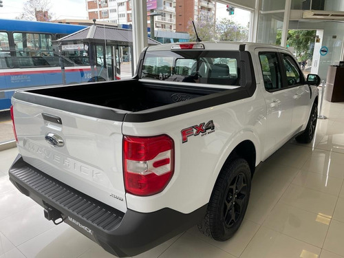 Imagen 2 de 19 de Ford Maverick Lariat Pv