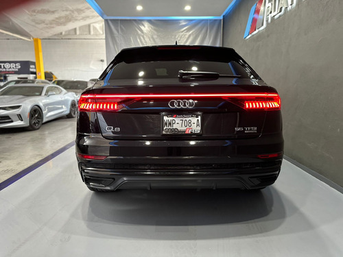 Audi Q8 S Line 2021