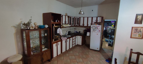 Imagen 5 de 15 de Casa En Venta En José C Paz