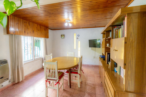 Venta - Casa - Tigre - 5 Ambientes