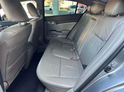 Honda Civic 2.0 LXR 16V