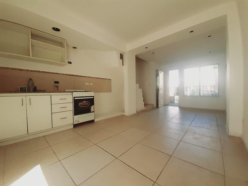 Ph 4 Amb Con Cochera Y Patio En Venta