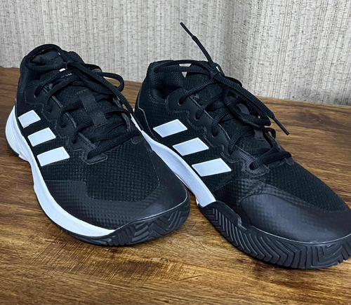 adidas Gamecourt 2 (3 Usos) Como Nuevos Talle 42 1/2