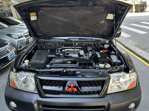 Mitsubishi Pajero Full 3.2 GLS 4X4 16V TURBO INTERCOOLER DIESEL 4P AUTOMÁTICO