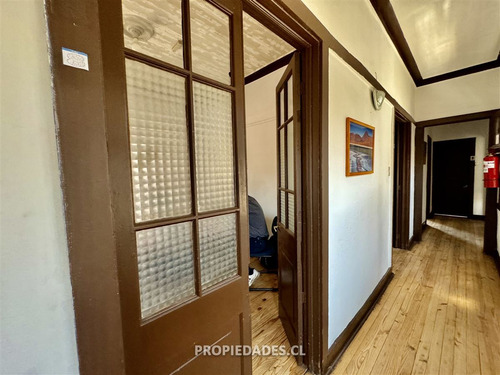 Amplia Propiedad En Venta Providencia
