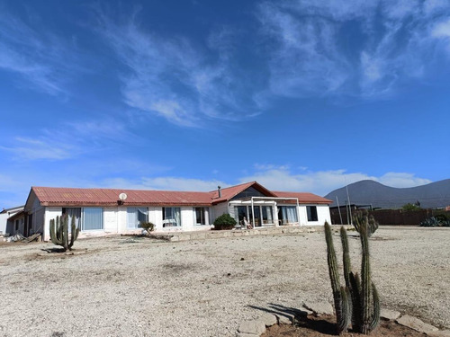 Gran Casa En Guanaqueros + 3 Cabañas En Amplio Ter...