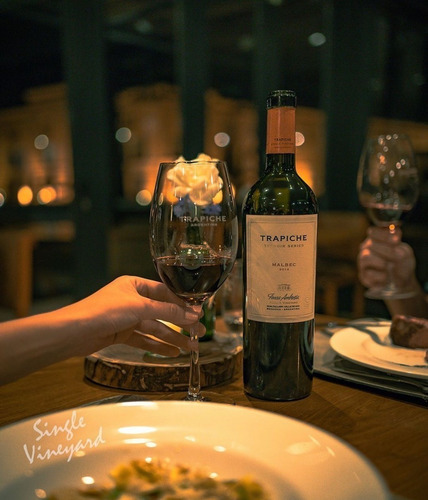 Imagen 4 de 10 de Vino Trapiche Finca Ambrosía Malbec X 6 X 750ml. Cuo