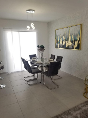 Casa Sola En Venta En Santorini, Saltillo, Coahuila