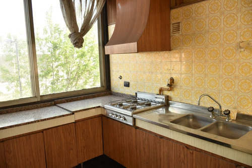 Venta Casa Barrio Las Delicias, Zona Sur.