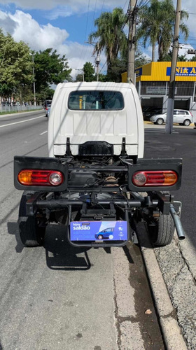 Imagem 2 de 9 de Hyundai Hr 2012 2.5 Rs Longo S/ Carroceria Tci 2p