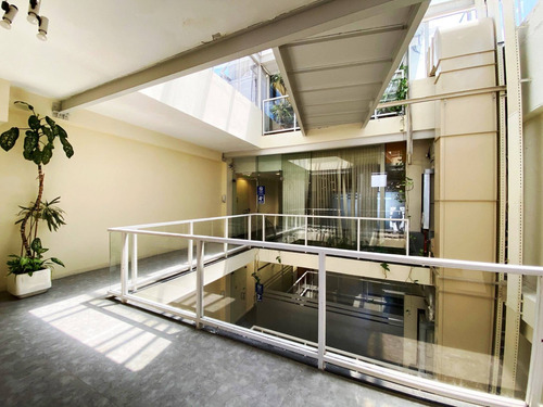 Imagen 2 de 3 de Alquiler Edificio Ciudad Vieja - Sarandí 620