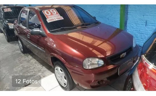 Imagem 4 de 10 de Chevrolet Classic