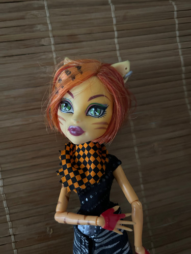 Muñeca Monster High Toralei (Usado)