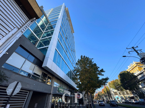 Moderna Y Amplia Oficina En Céntrico Edificio De Concepción