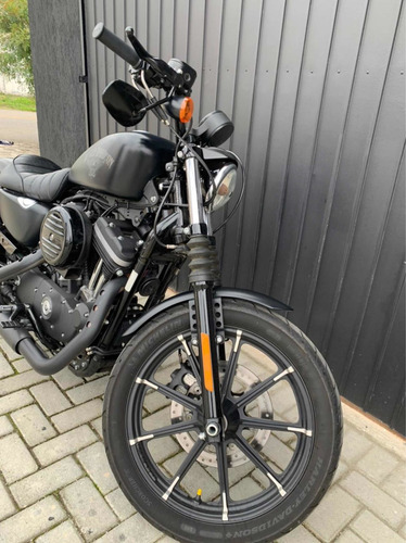 Imagem 2 de 5 de Harley Davidson Iron 883