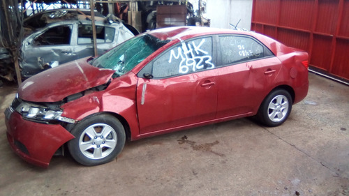 Sucata Kia Cerato 2012 Somente Para Retirada De Peças