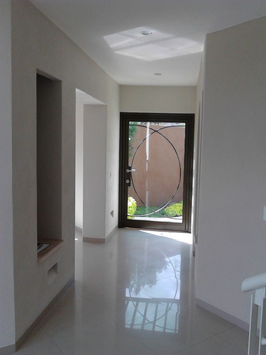 Imagen 13 de 29 de Casa Minimalista En Renta En Sumiya, Jiutepec Morelos.