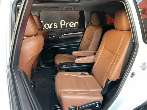 Toyota Highlander 3.5 Limited Panoramic Roof At