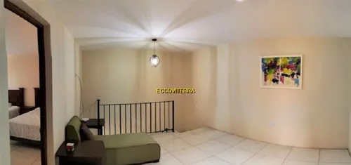 Vendo Moderno Apartamento, Dos Niveles, Dos Amplios Dormitorios, Incluye Area Para Jardin