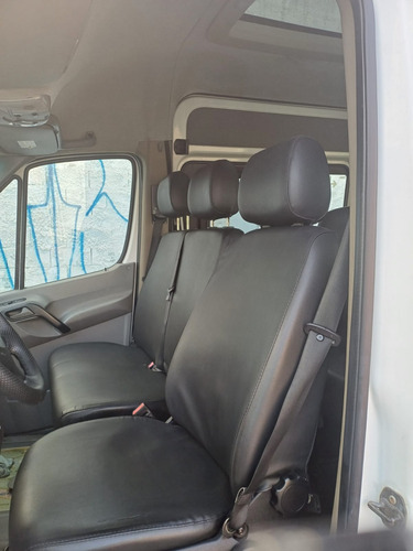 Mercedes-Benz Sprinter Furgão 2.2 Cdi 515 Rd Extra Longo Teto Alto 15,5m3 5p