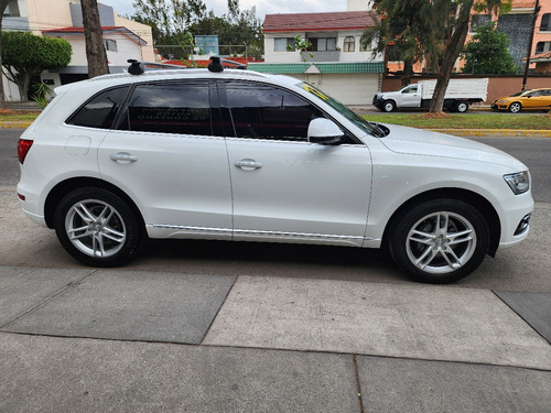 Audi Q5 2.0 L T Elite Dsg