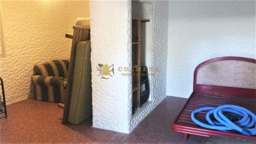 Casa De Seis Dormitorios En Venta, Punta Del Este- Ref: 2722